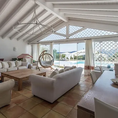 Bianca Villa Arzachena